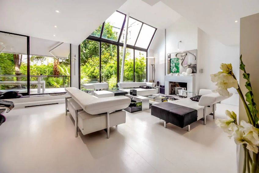 Villa in Paris