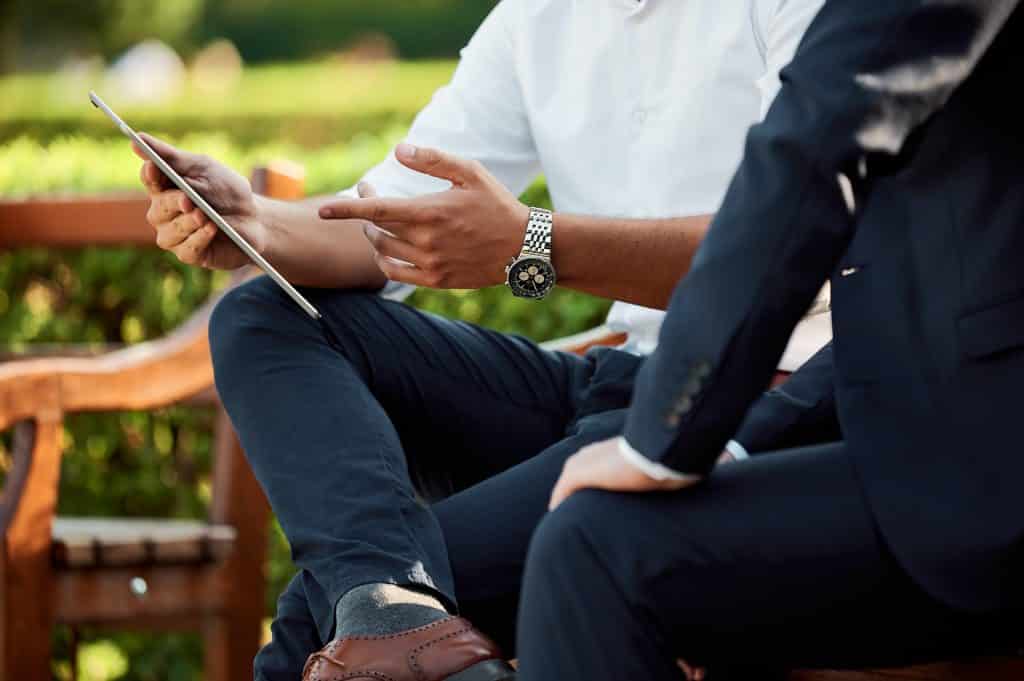 Trade republic trading busines investing selling buying