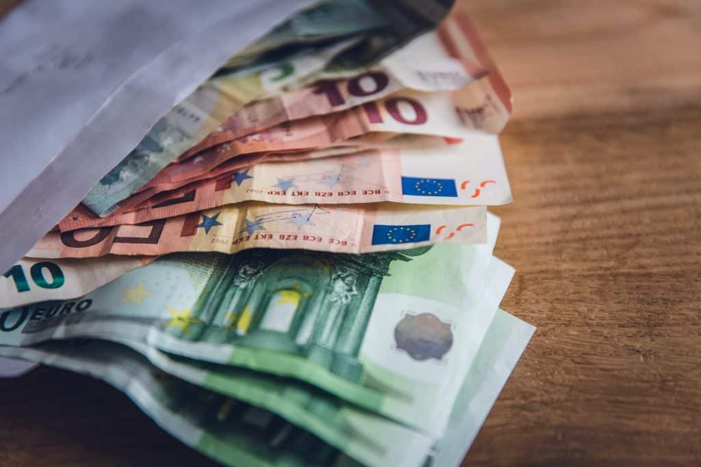 fee money cash euro dollar