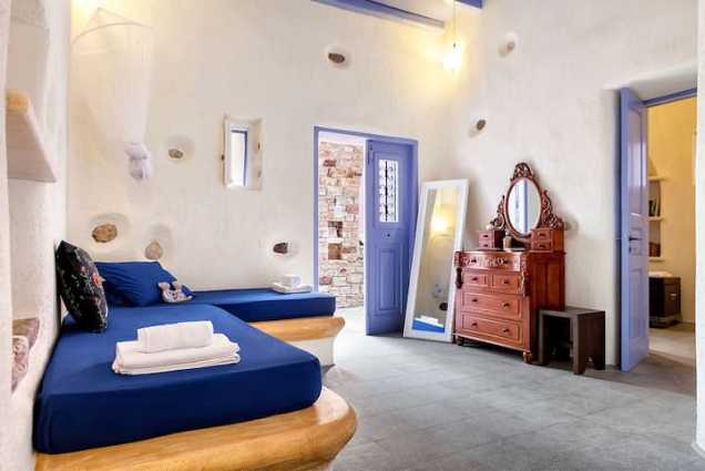 naxos