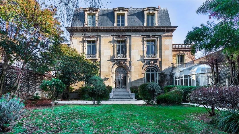 Plum Guide Review Paris 6