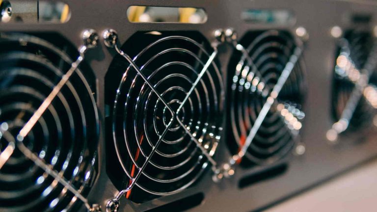 Crypto Mining In Australia: 15 Things You Should Know 