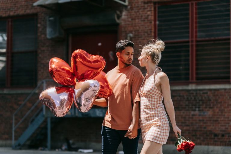 Consumer Spending Habits & Trends for Valentine’s Day 2023