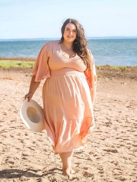 How To Find Cheap Plus-Size Clothing In Canada: Everything You Need To Know
