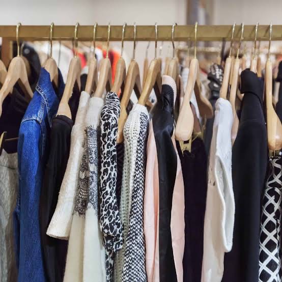 Cheap Women’s Clothes In Canada: How To Find Quality And Style On A Budget